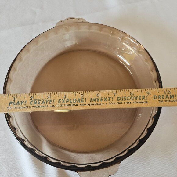 Pyrex Visions Amber Glass Fluted Pie Pan #229 crimped brown deep dish plate 10" - Picture 12 of 12